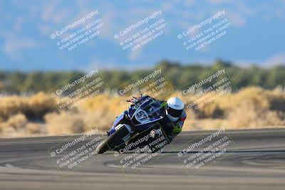 media/Dec-07-2024-CVMA (Sat) [[21c5f1ef85]]/Race 12-Supersport Middleweight/